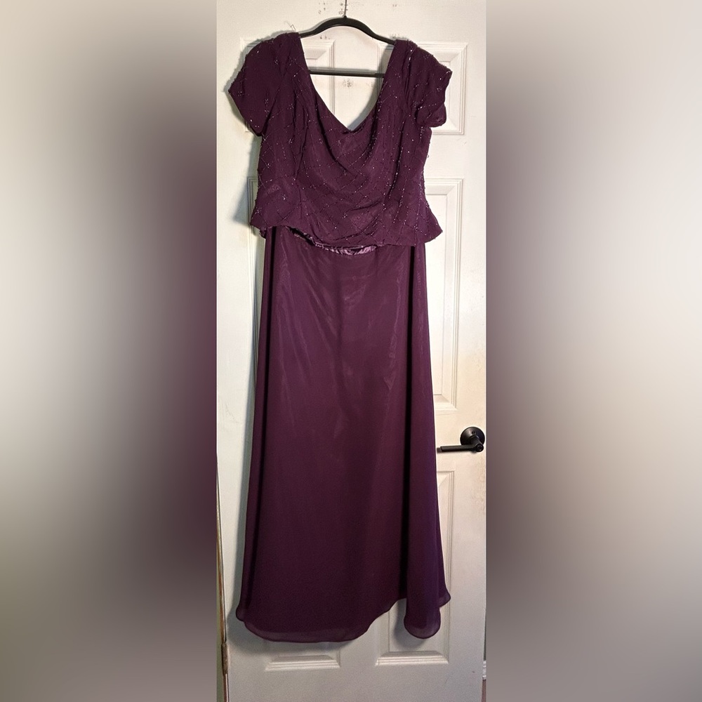 Elegant Purple Evening Gown